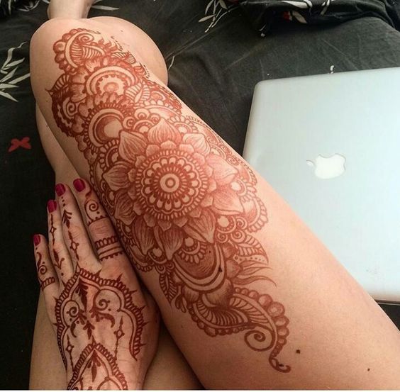 henna tattoo 